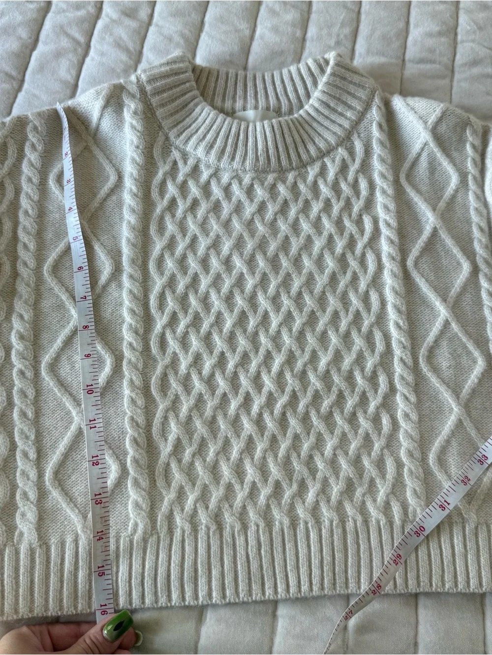 Clean girl capsule wardrobe minimalist preppy cream cable knit cropped sweater
